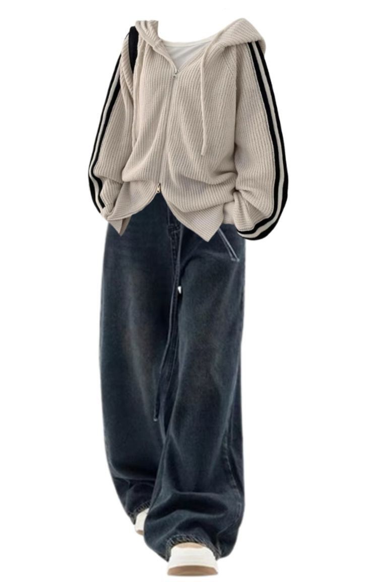 Oversized Zip-Up Knit Hoodie + Vintage Blue 90s Boyfriend Jeans | Casual Streetwear Set