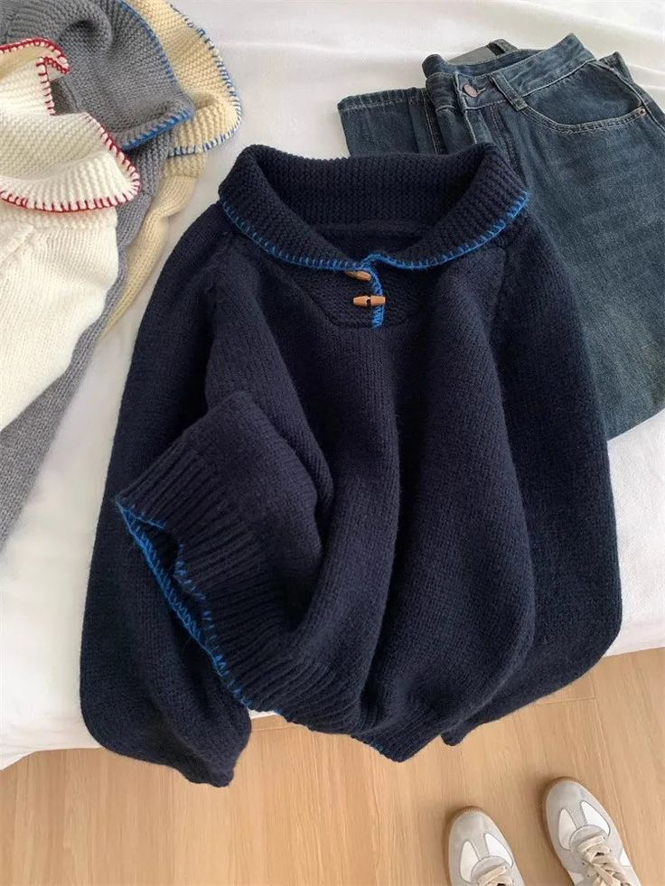 Vintage Blue 90s Boyfriend Jeans + Polo Collar Sweater Set | Casual Retro OOTD